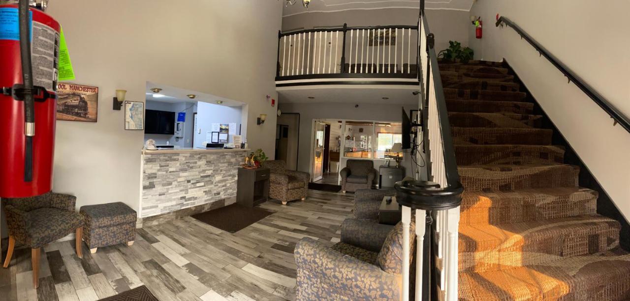 Adams Inn And Suites Dış mekan fotoğraf