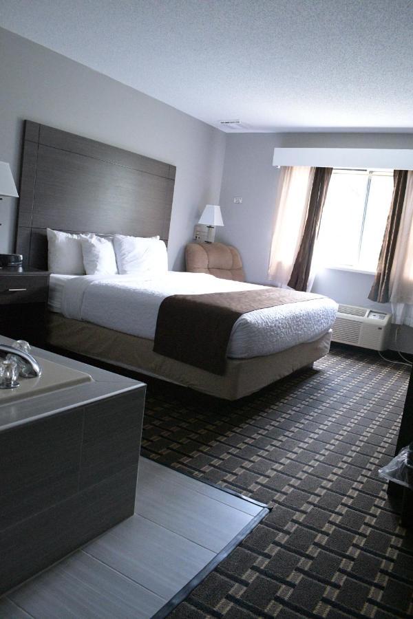 Adams Inn And Suites Dış mekan fotoğraf